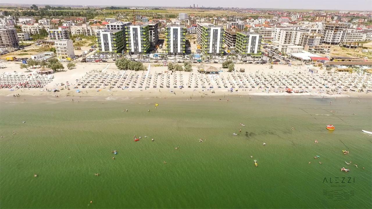 Ferienwohnung Apartament Azzurro - Alezzi Beach Năvodari Exterior foto